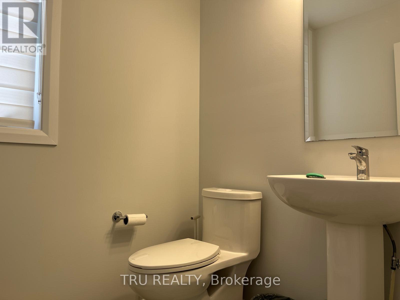 919 Athenry Court, Ottawa, Ontario  K2J 7C5 - Photo 5 - X12942524