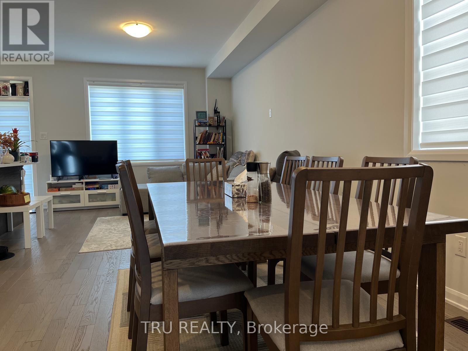 919 Athenry Court, Ottawa, Ontario  K2J 7C5 - Photo 6 - X12942524