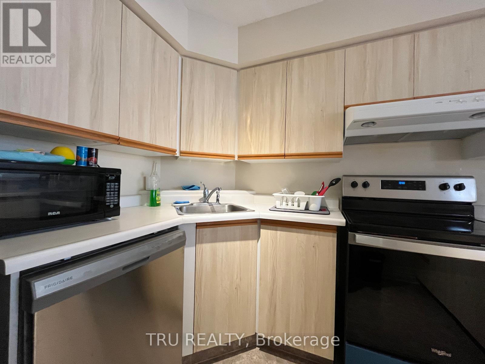 718 - 1025 Grenon Avenue, Ottawa, Ontario  K2B 8S5 - Photo 39 - X12942526