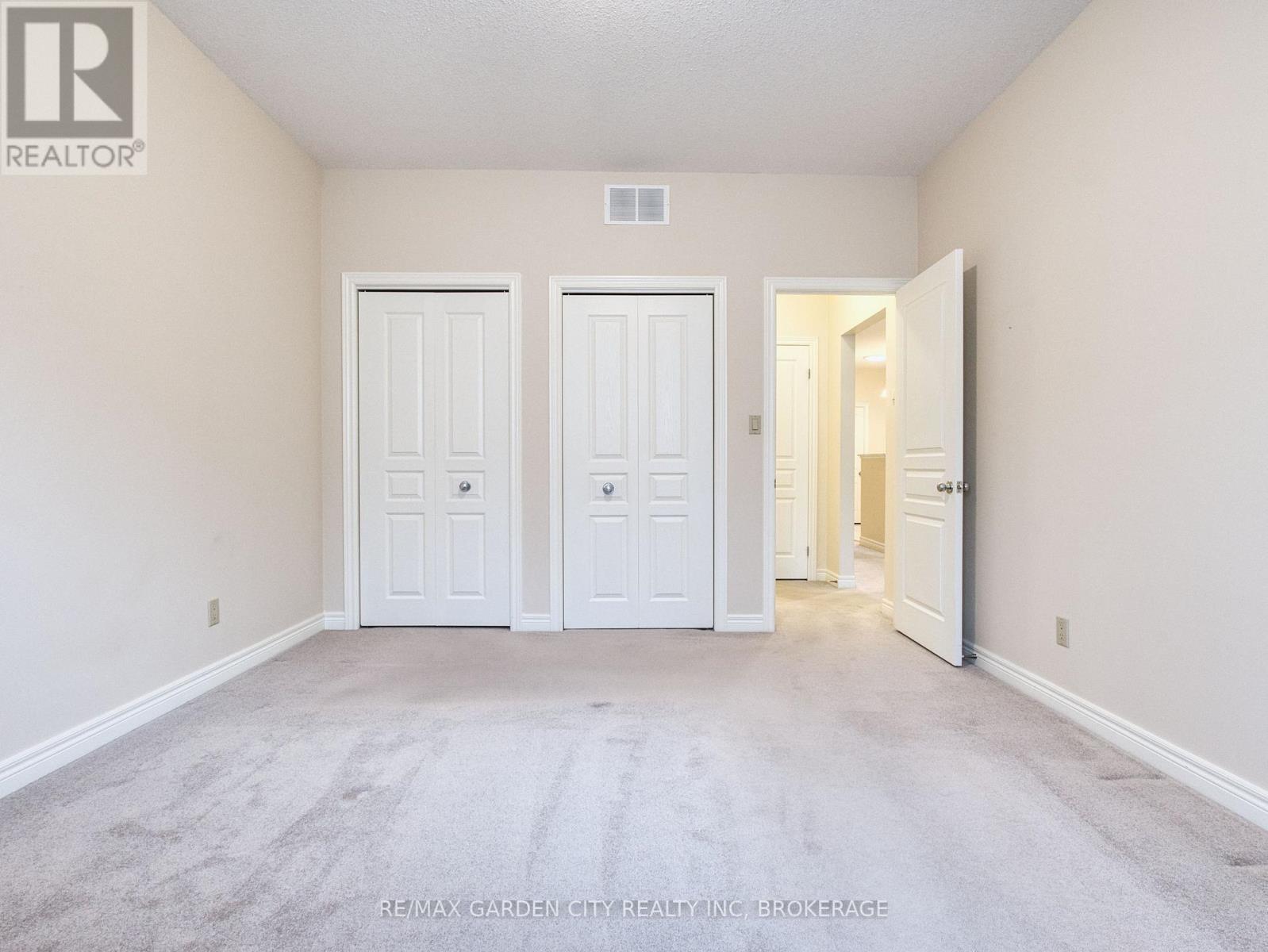 39 Vintners Lane, Grimsby, Ontario  L3M 5N7 - Photo 19 - X12942418