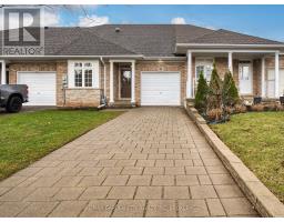 39 VINTNERS LANE, Grimsby, Ontario