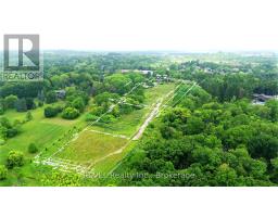 610-612-614 HARVEST ROAD, Hamilton, Ontario