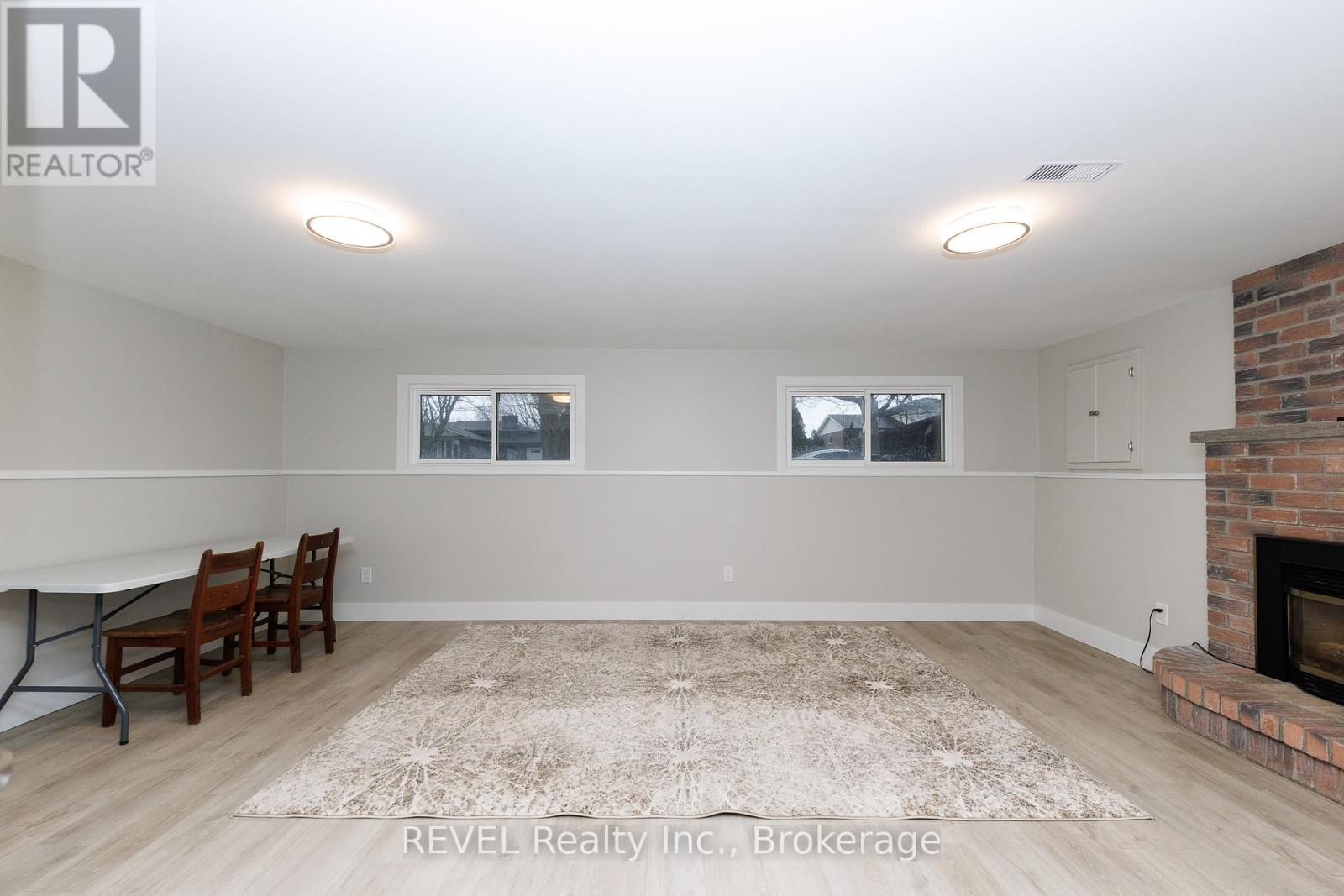 323 Barrick Road, Port Colborne, Ontario  L3K 4B6 - Photo 21 - X12942542