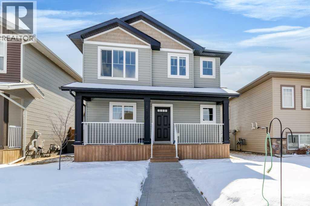 157 Hampton Crescent, Sylvan Lake, Alberta