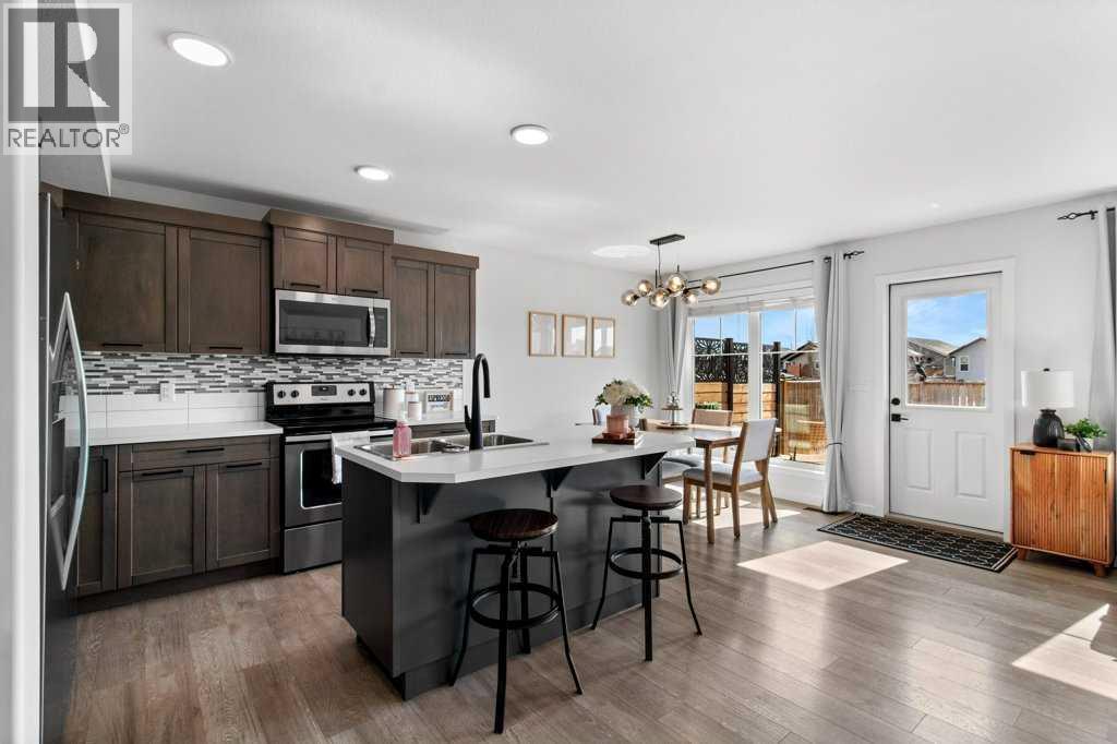 157 Hampton Crescent, Sylvan Lake, Alberta  T4S 0N3 - Photo 3 - A2296920