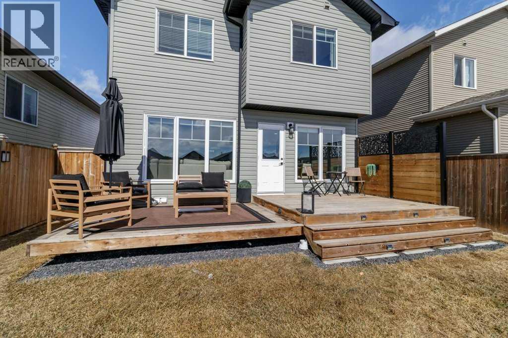 157 Hampton Crescent, Sylvan Lake, Alberta  T4S 0N3 - Photo 2 - A2296920
