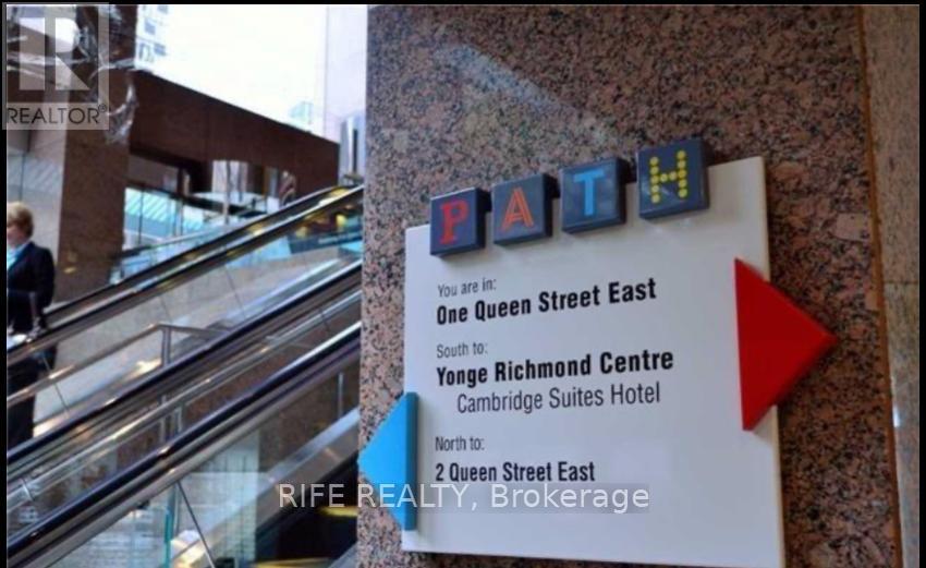 3601 - 70 Temperance Street, Toronto, Ontario  M5H 4E8 - Photo 13 - C12942410