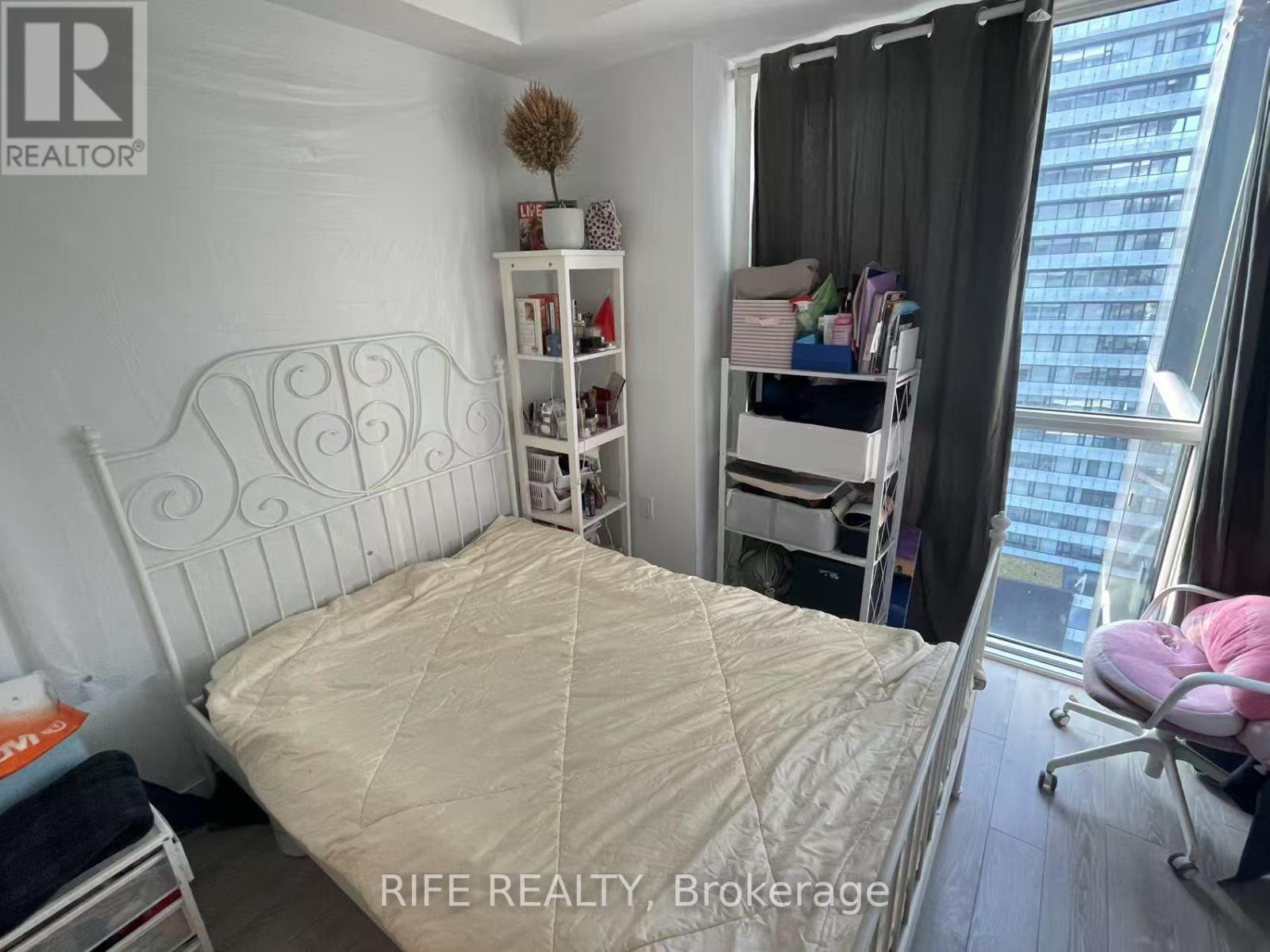 3305 2nd Bdrm - 7 Grenville Street, Toronto, Ontario  M4Y 0E9 - Photo 3 - C12942426