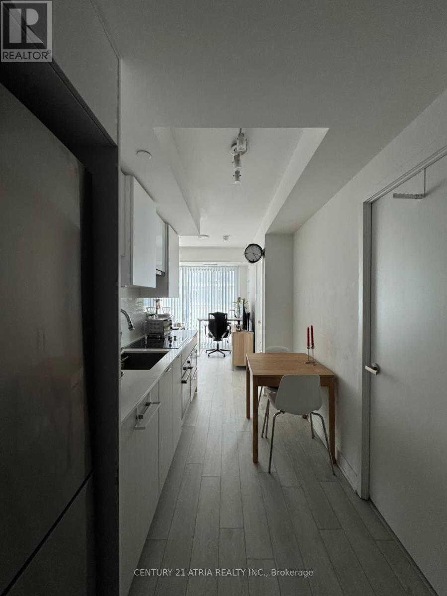 1708 - 99 Broadway Avenue, Toronto, Ontario  M4P 0E3 - Photo 4 - C12942590