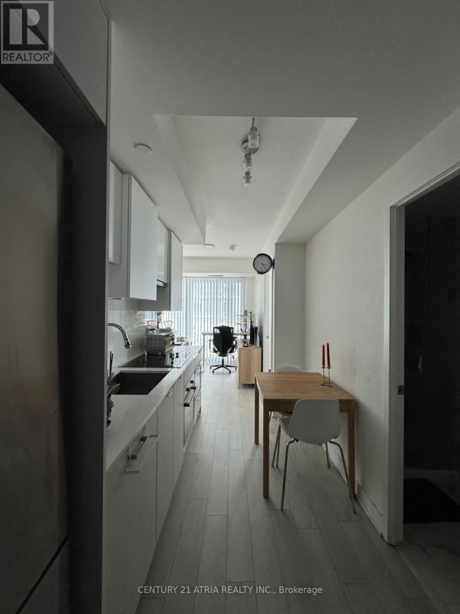 1708 - 99 Broadway Avenue, Toronto, Ontario  M4P 0E3 - Photo 5 - C12942590