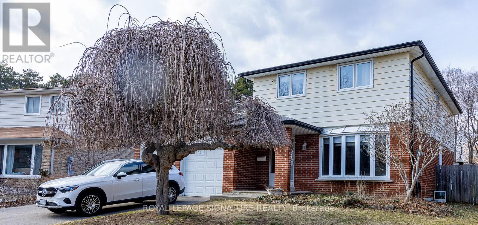 56 SATCHELL BOULEVARD, Toronto, Ontario