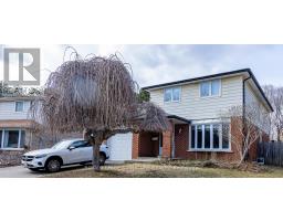 56 SATCHELL BOULEVARD, Toronto, Ontario