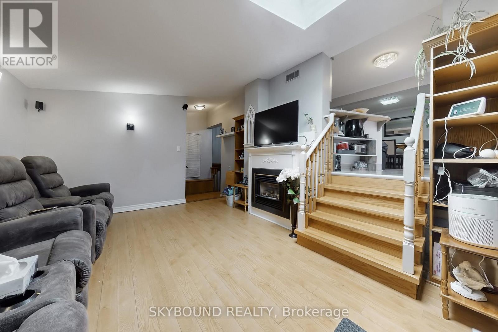 265 Dover Street, Oshawa, Ontario  L1G 6G5 - Photo 5 - E12942572