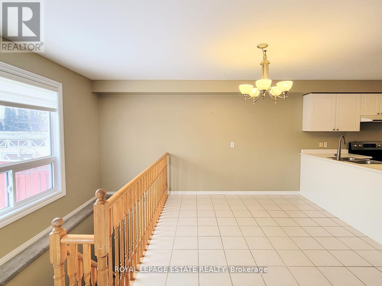 929 Glenbourne Court, Oshawa, Ontario  L1K 2P8 - Photo 9 - E12942596