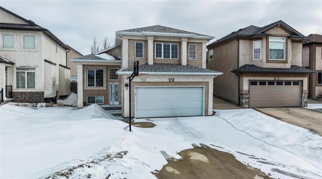 39 Silkwood Crescent, Winnipeg, Manitoba  R2P 1L1 - Photo 0 - 202605951