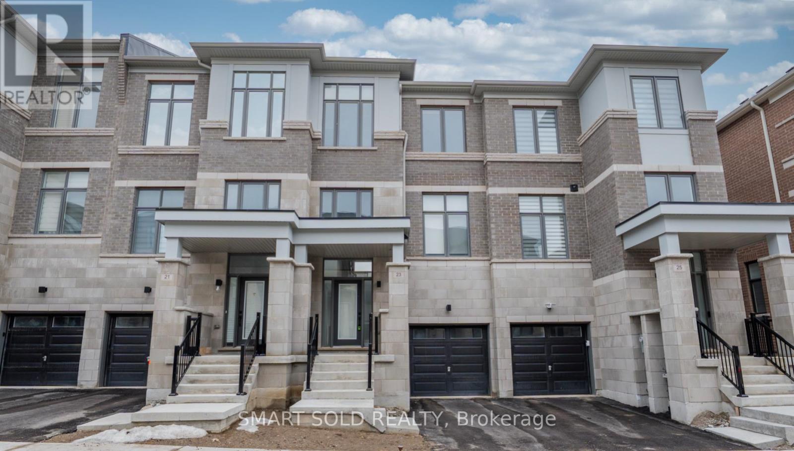 23 Millman Lane, Richmond Hill, Ontario  L4S 0P8 - Photo 1 - N12942414