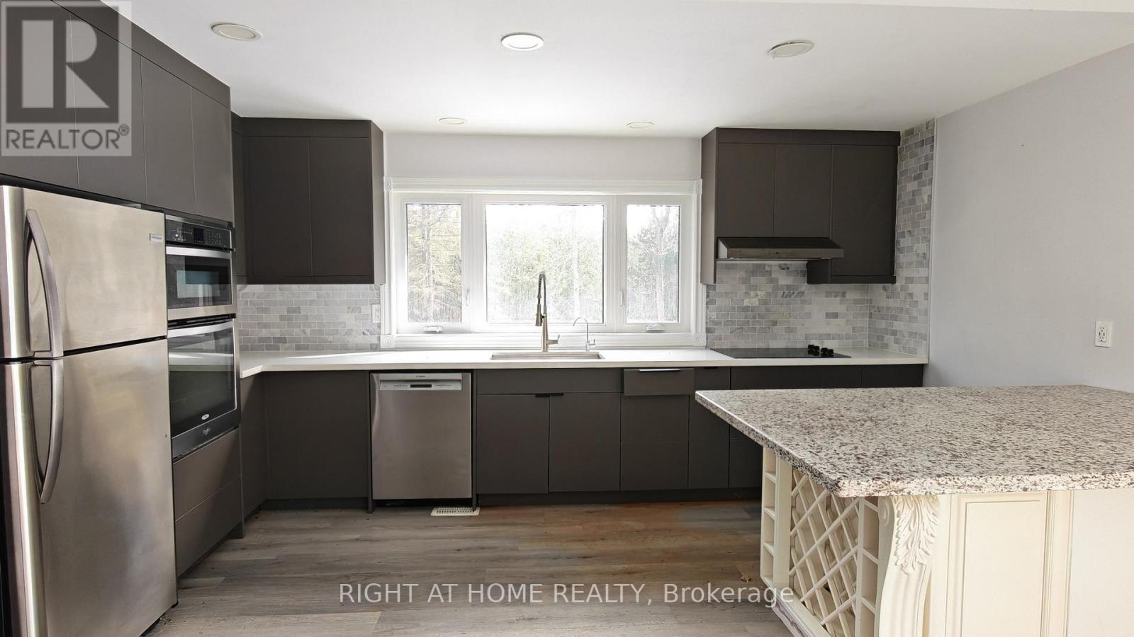 13358 Highway 48, Whitchurch-Stouffville, Ontario  L4A 7X3 - Photo 7 - N12942438