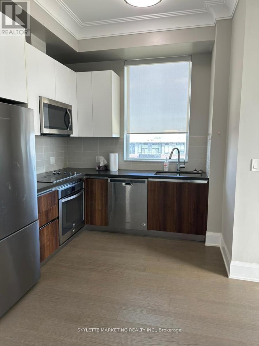 902 - 15 Water Walk Drive, Markham, Ontario  L6G 0G2 - Photo 9 - N12942452