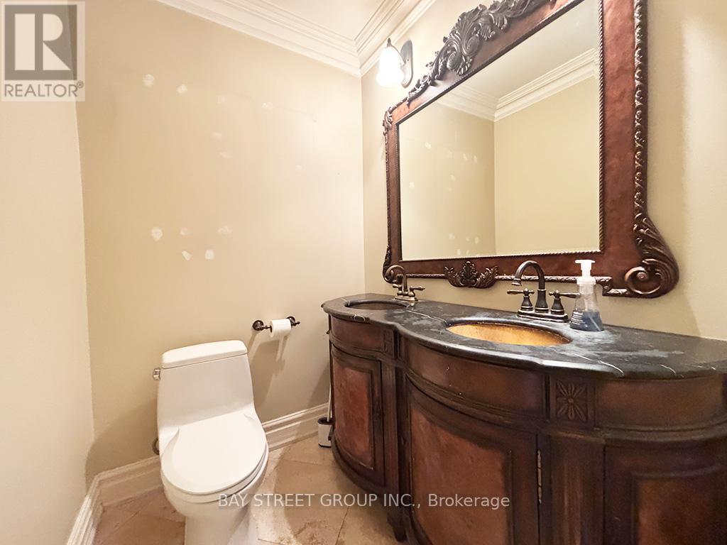 12a Ava Crescent, Richmond Hill, Ontario  L4B 2X1 - Photo 14 - N12942458