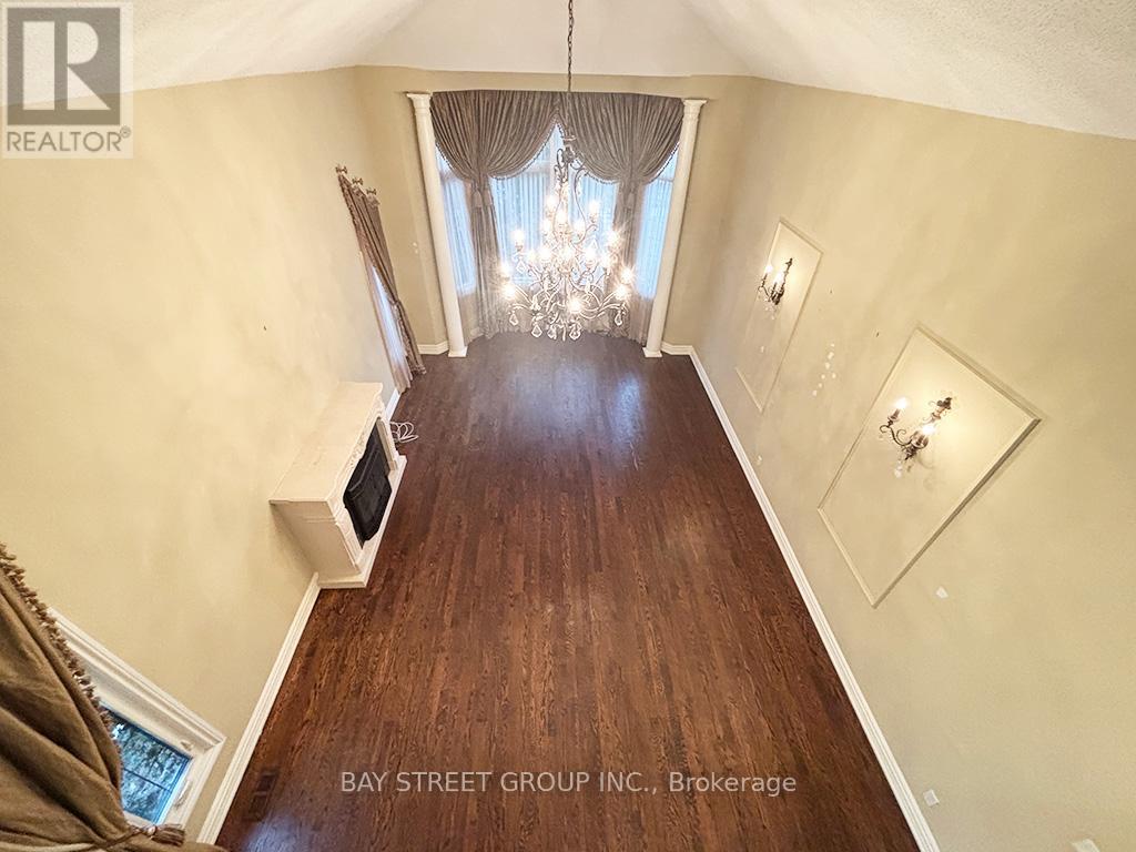 12a Ava Crescent, Richmond Hill, Ontario  L4B 2X1 - Photo 21 - N12942458