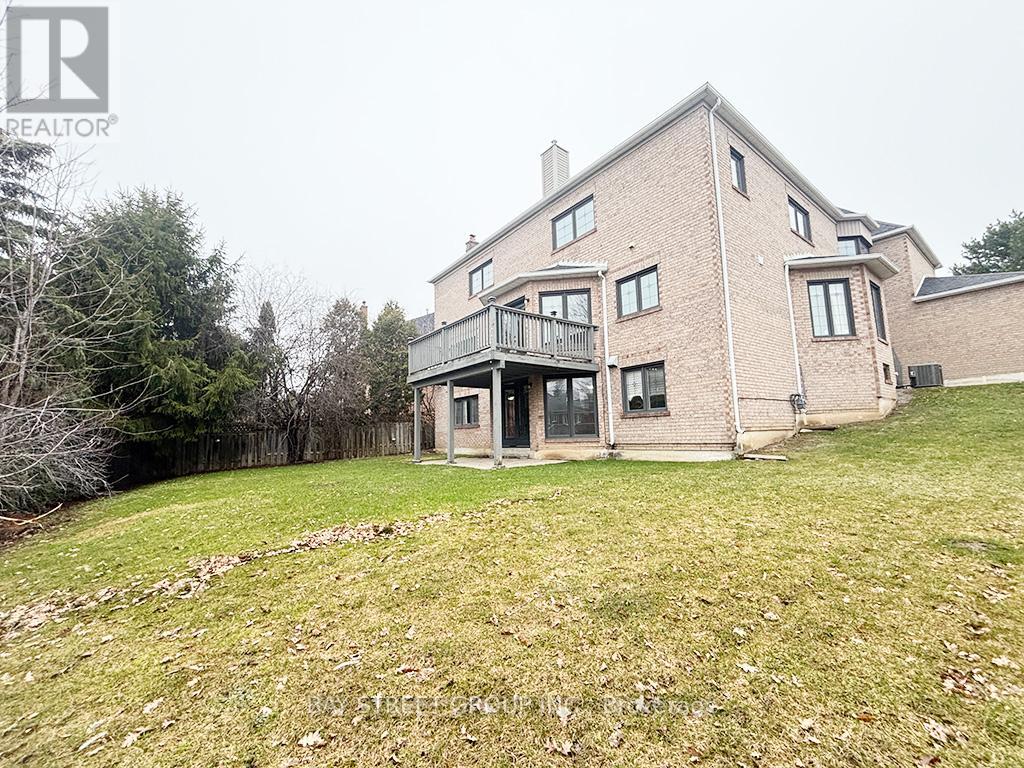 12a Ava Crescent, Richmond Hill, Ontario  L4B 2X1 - Photo 36 - N12942458