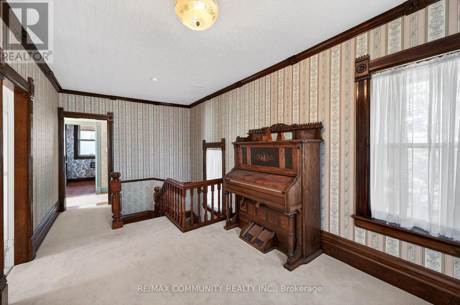 28 Queen Street, Innisfil, Ontario  L0L 1L0 - Photo 23 - N12942472