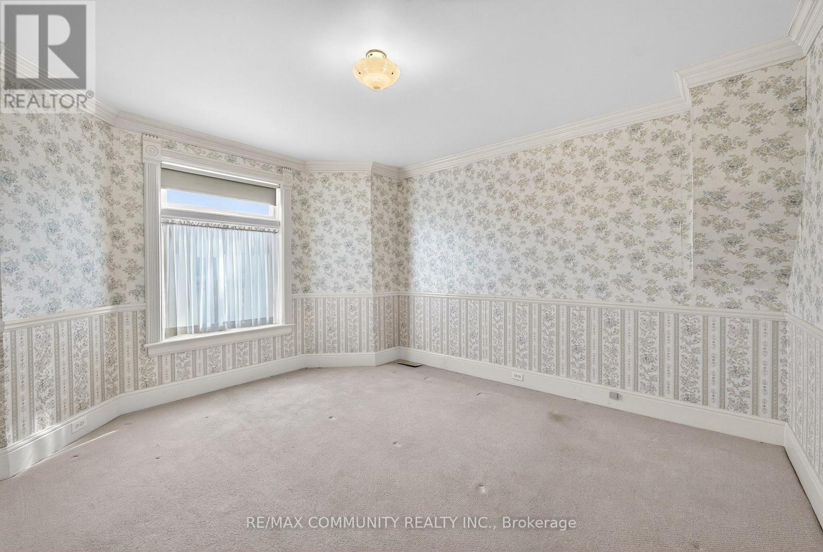 28 Queen Street, Innisfil, Ontario  L0L 1L0 - Photo 24 - N12942472