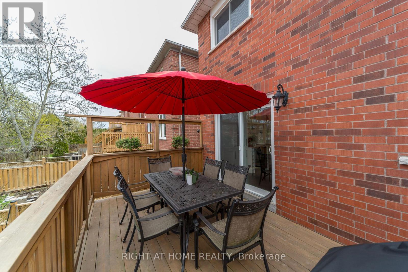 53 Primeau Drive, Aurora, Ontario  L4G 6Z3 - Photo 11 - N12942476