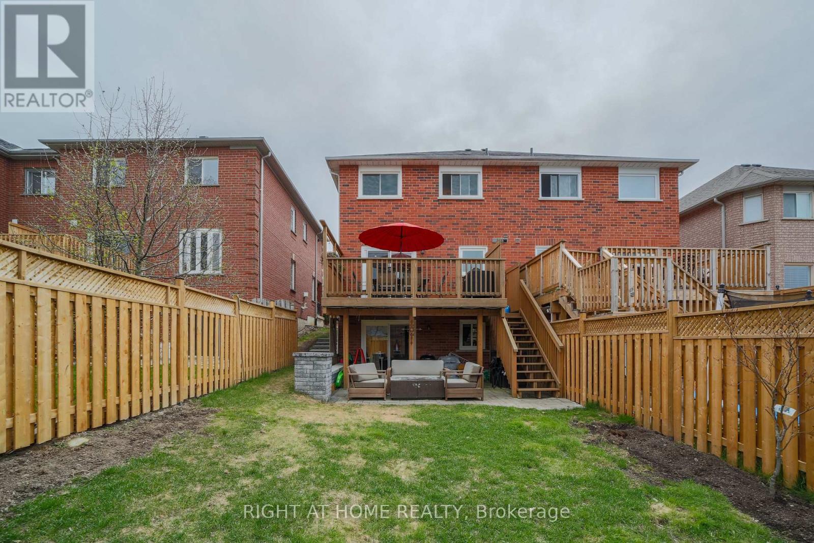 53 Primeau Drive, Aurora, Ontario  L4G 6Z3 - Photo 6 - N12942476