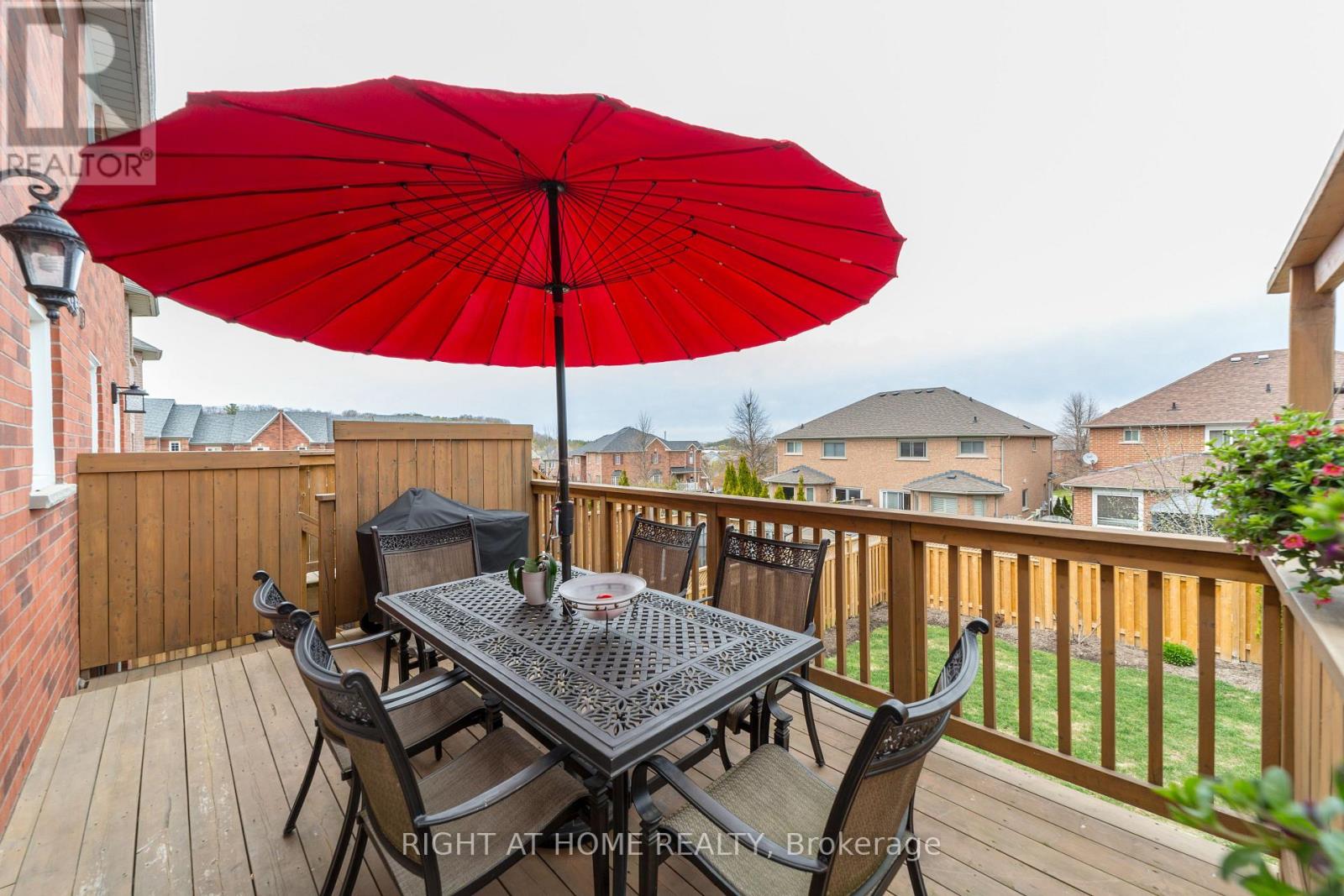 53 Primeau Drive, Aurora, Ontario  L4G 6Z3 - Photo 9 - N12942476