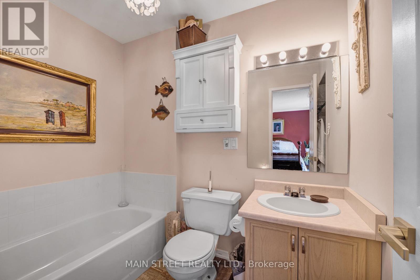 47 Kenborough Court, Markham, Ontario  L3S 3P3 - Photo 18 - N12942482