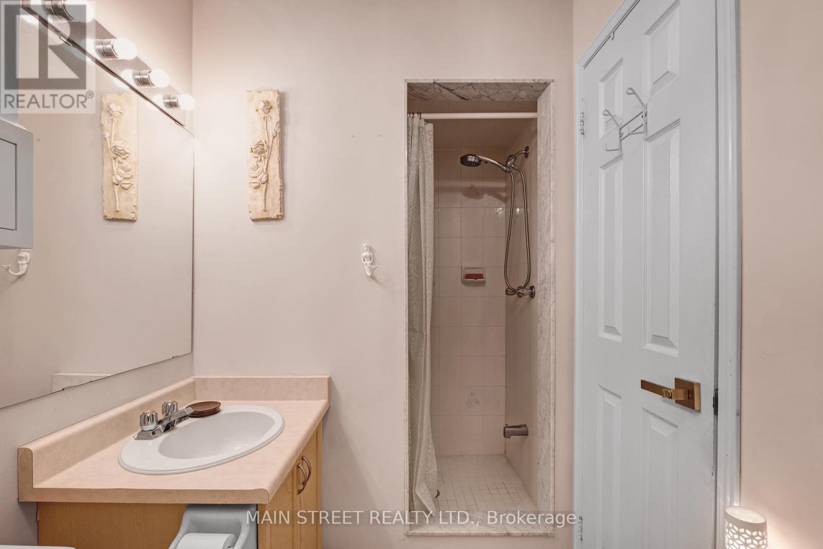 47 Kenborough Court, Markham, Ontario  L3S 3P3 - Photo 19 - N12942482