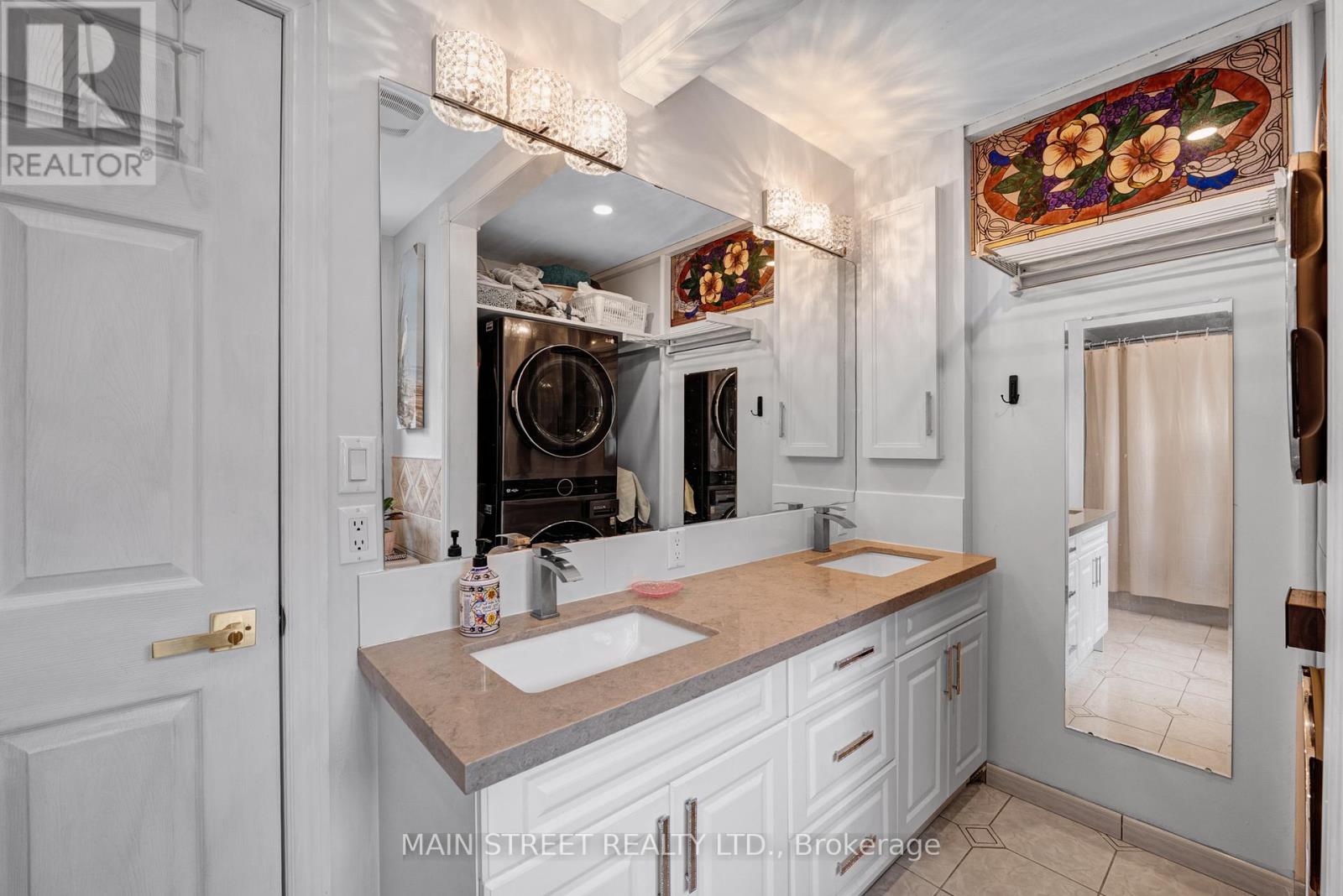 47 Kenborough Court, Markham, Ontario  L3S 3P3 - Photo 24 - N12942482