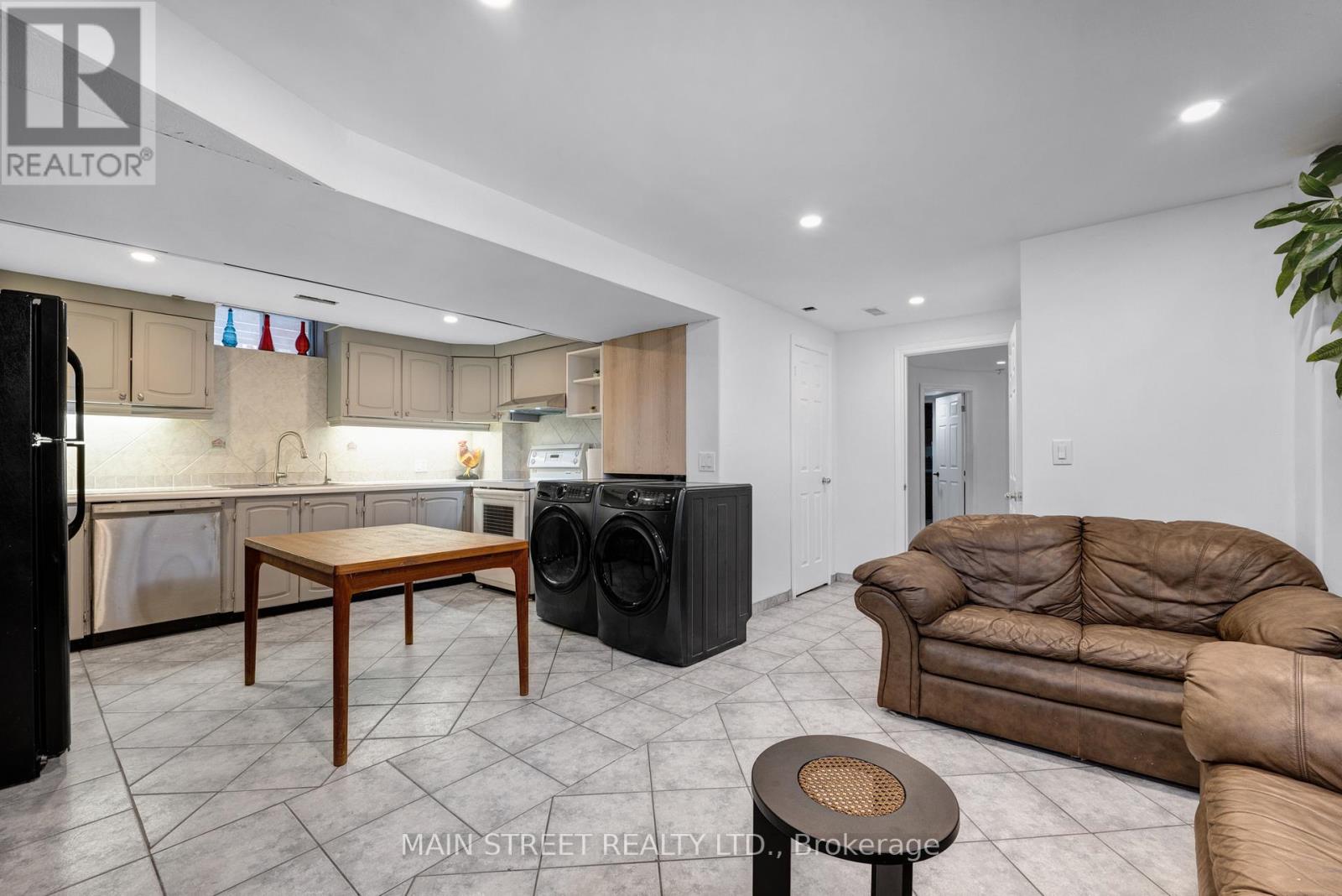 47 Kenborough Court, Markham, Ontario  L3S 3P3 - Photo 28 - N12942482