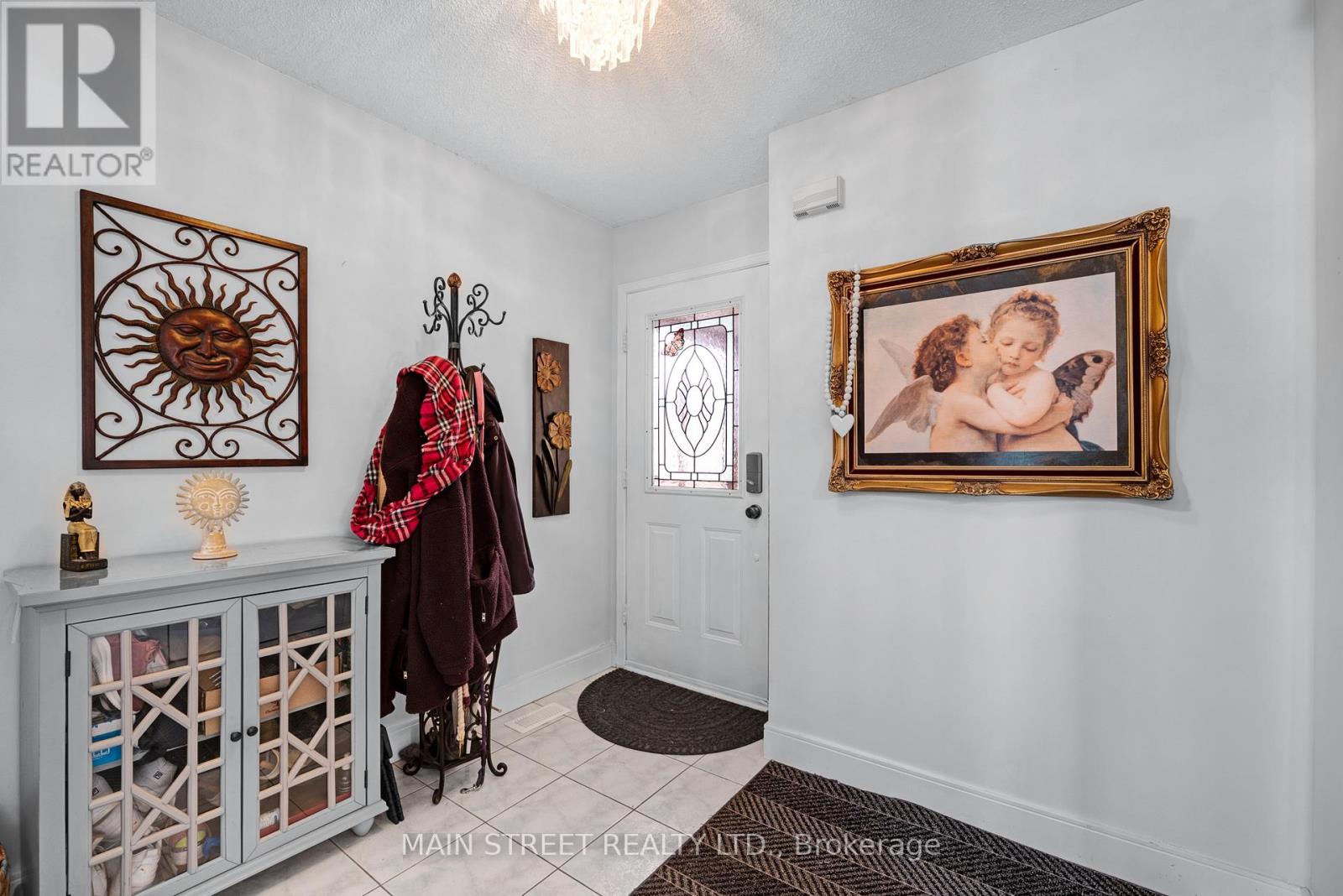 47 Kenborough Court, Markham, Ontario  L3S 3P3 - Photo 3 - N12942482