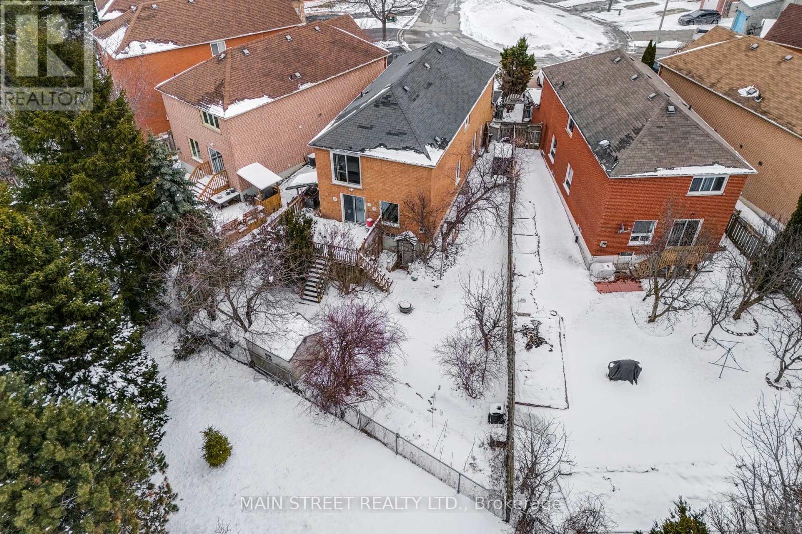 47 Kenborough Court, Markham, Ontario  L3S 3P3 - Photo 39 - N12942482