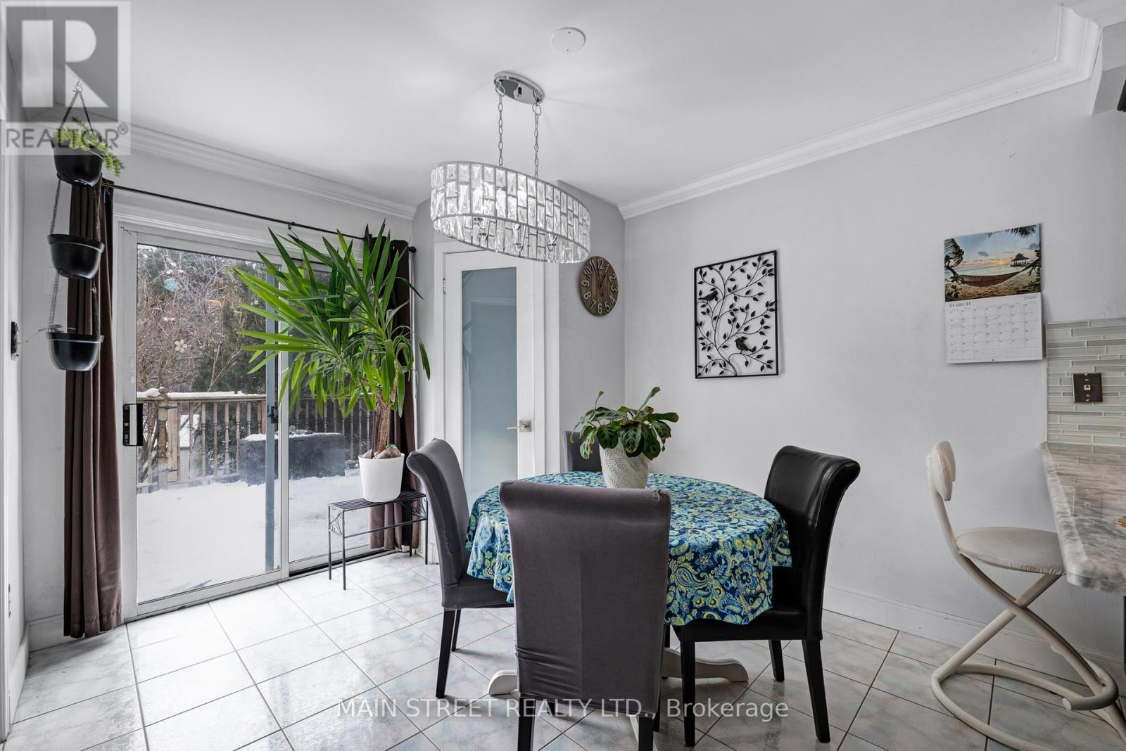 47 Kenborough Court, Markham, Ontario  L3S 3P3 - Photo 8 - N12942482