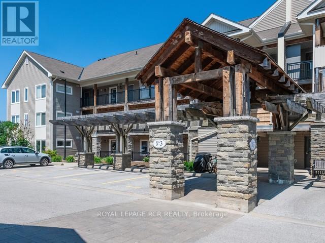 302 - 3 BRANDY LANE DRIVE, Collingwood, Ontario