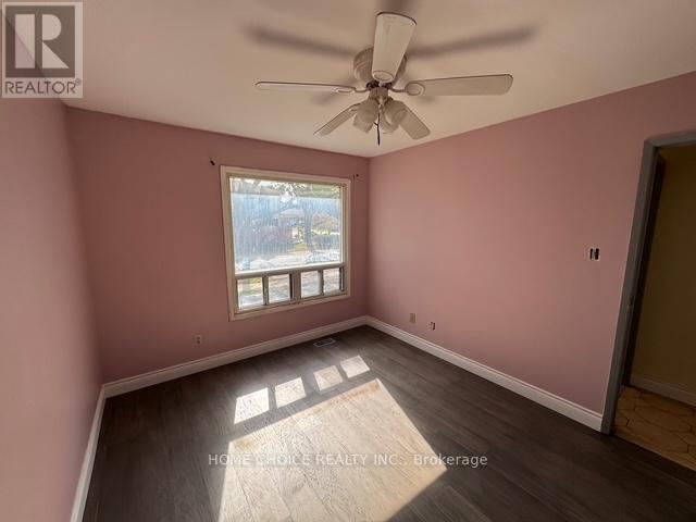 12 Sultan Pool Drive E, Toronto, Ontario  M9V 4H2 - Photo 12 - W12942478