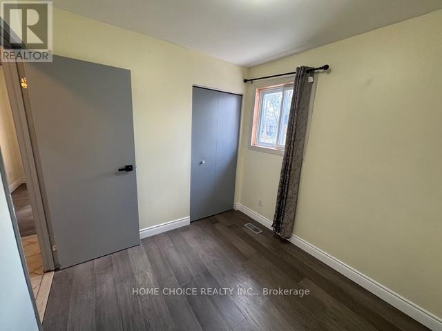 12 Sultan Pool Drive E, Toronto, Ontario  M9V 4H2 - Photo 30 - W12942478