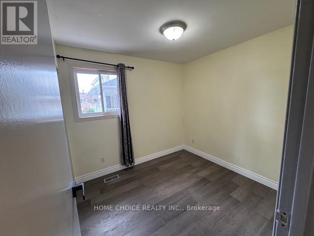 12 Sultan Pool Drive E, Toronto, Ontario  M9V 4H2 - Photo 31 - W12942478