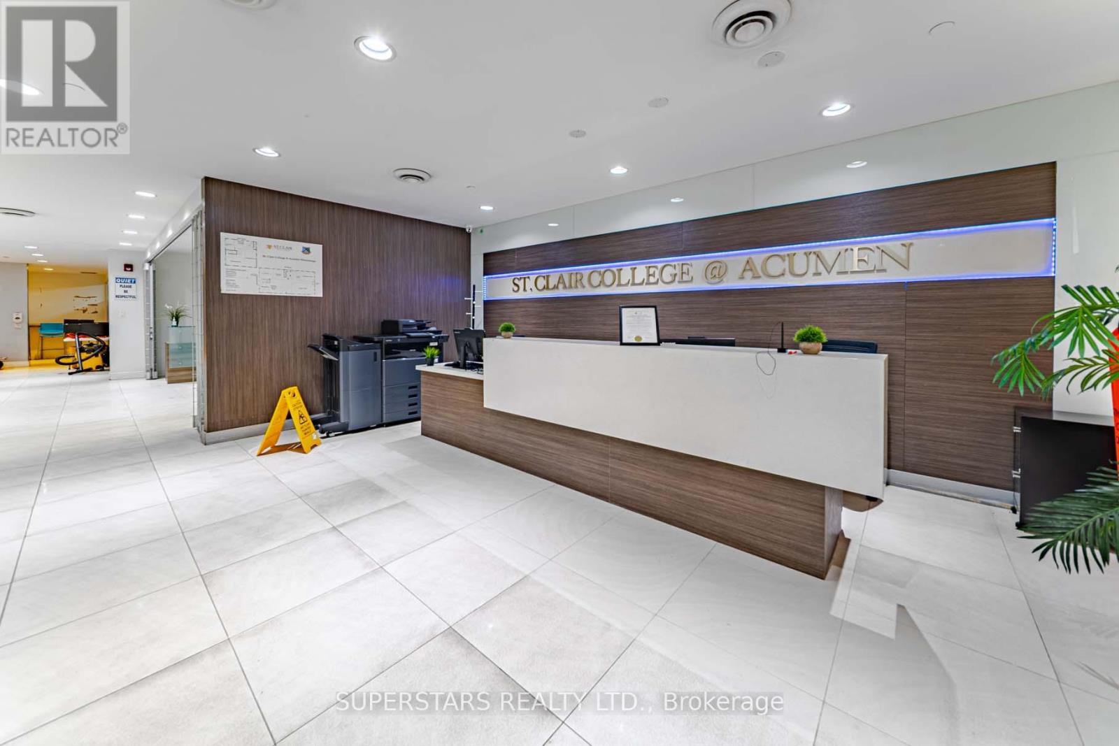 131 Brunel Road, Mississauga, Ontario  L4Z 1X3 - Photo 3 - W12942480