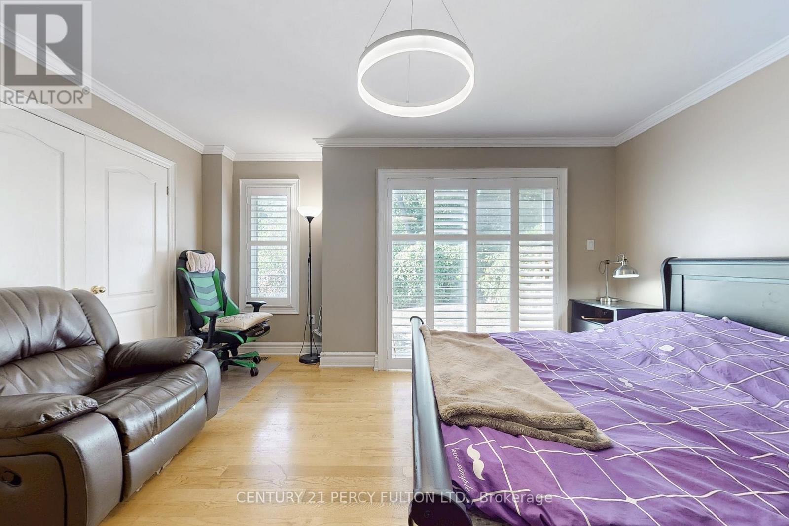 1832 Chesbro Court, Mississauga, Ontario  L5H 4H2 - Photo 18 - W12942488