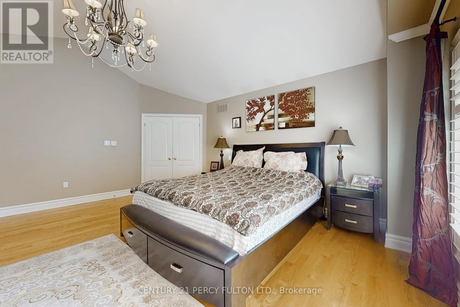 1832 Chesbro Court, Mississauga, Ontario  L5H 4H2 - Photo 27 - W12942488