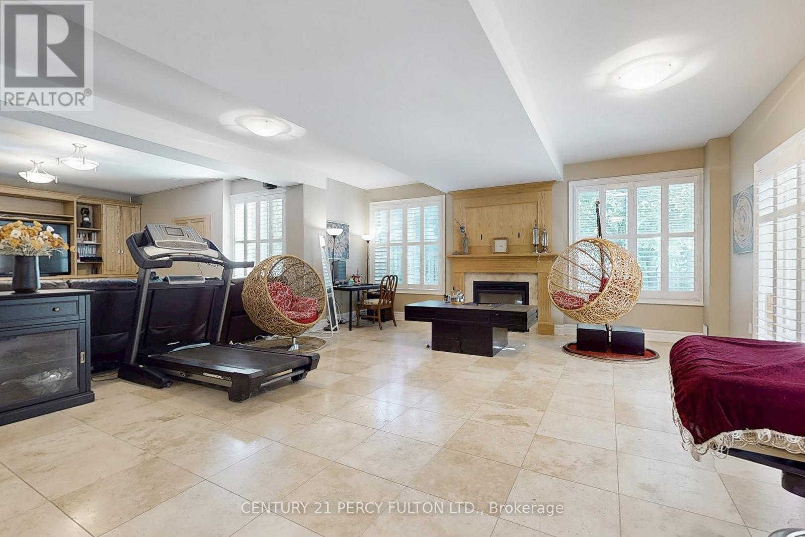 1832 Chesbro Court, Mississauga, Ontario  L5H 4H2 - Photo 35 - W12942488