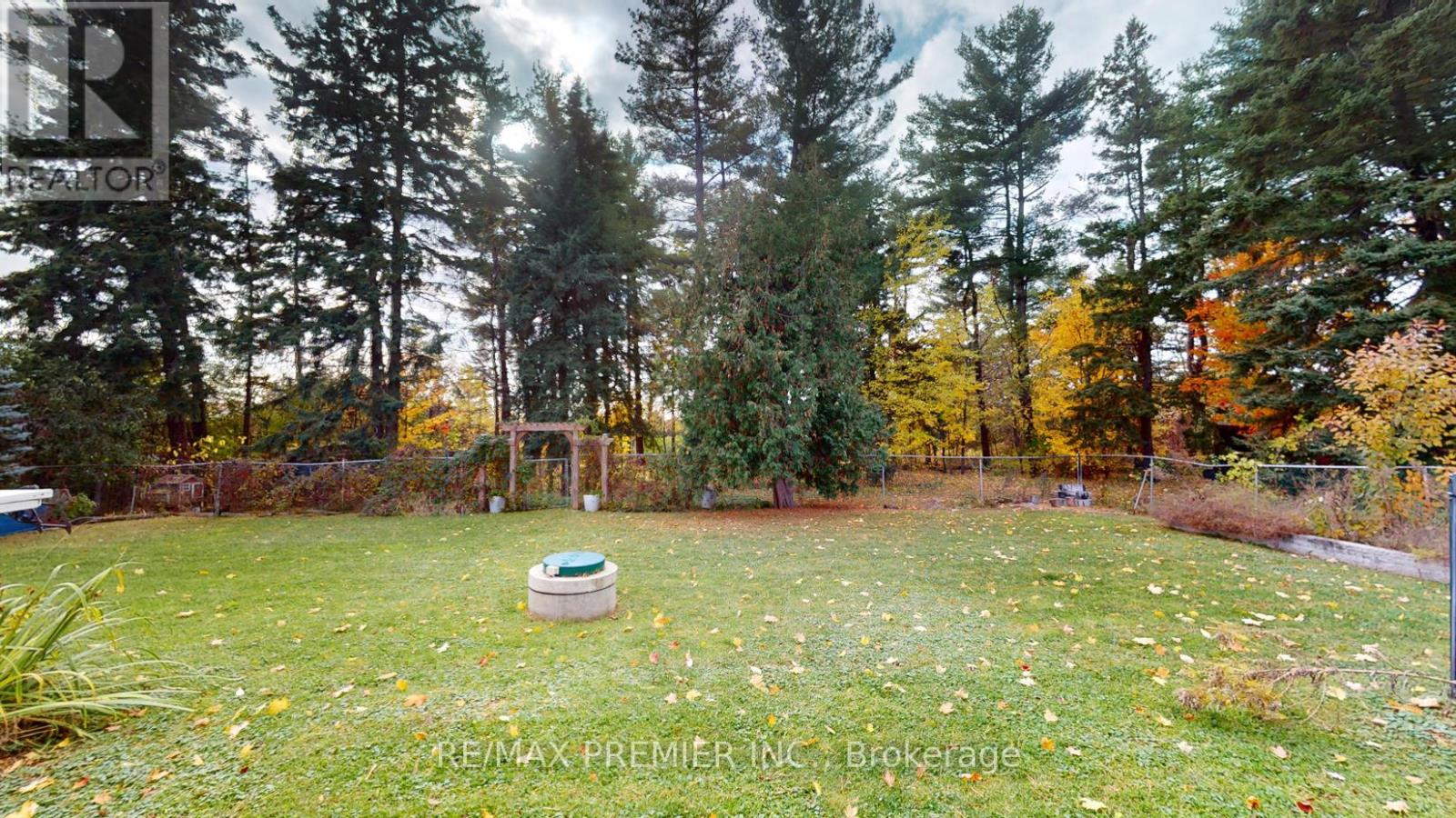 9190 Trafalgar Road, Halton Hills, Ontario  L7G 4S5 - Photo 21 - W12942514