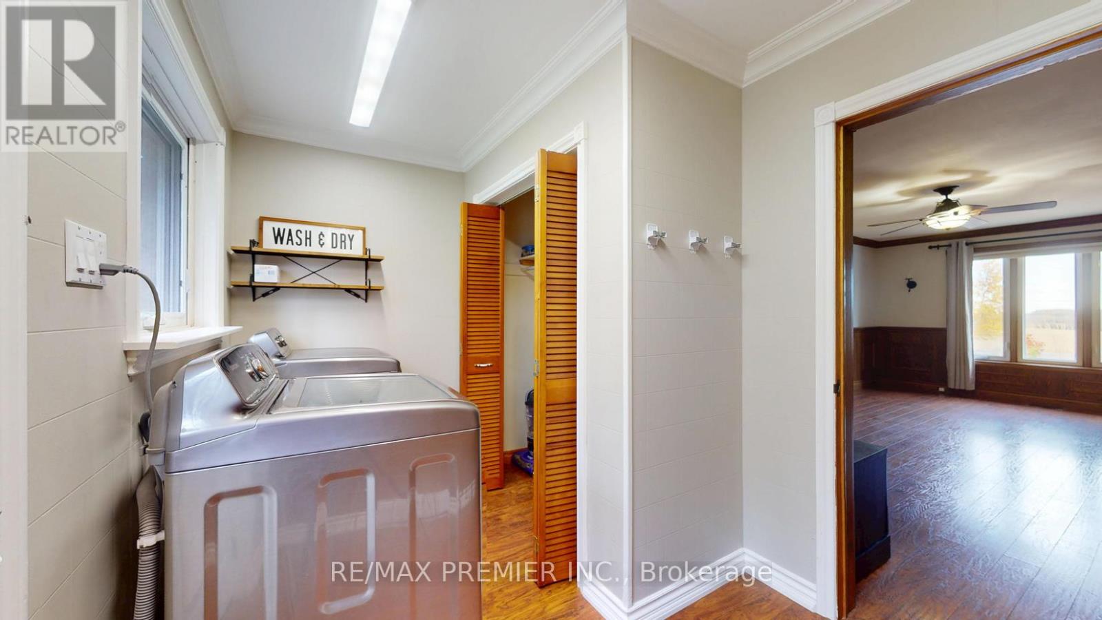 9190 Trafalgar Road, Halton Hills, Ontario  L7G 4S5 - Photo 9 - W12942514