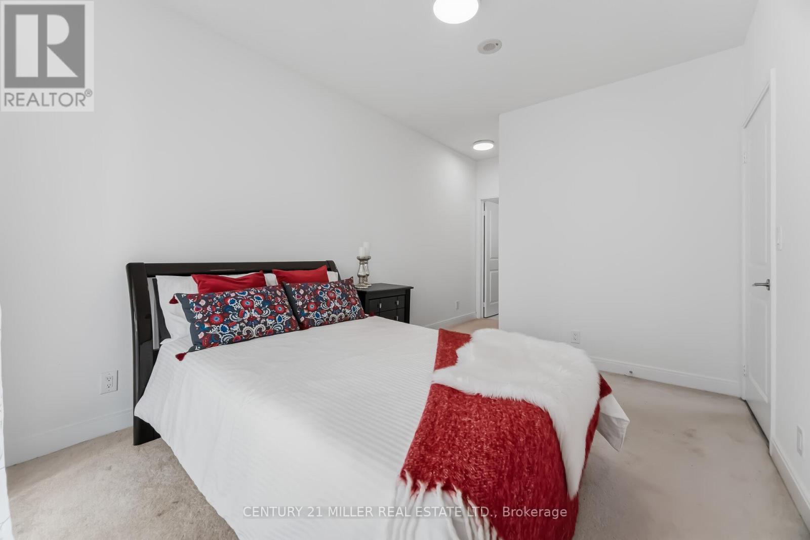 1807 - 80 Absolute Avenue, Mississauga, Ontario  L4Z 0A5 - Photo 11 - W12942530