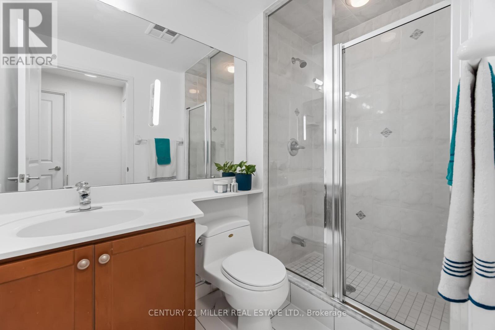 1807 - 80 Absolute Avenue, Mississauga, Ontario  L4Z 0A5 - Photo 15 - W12942530