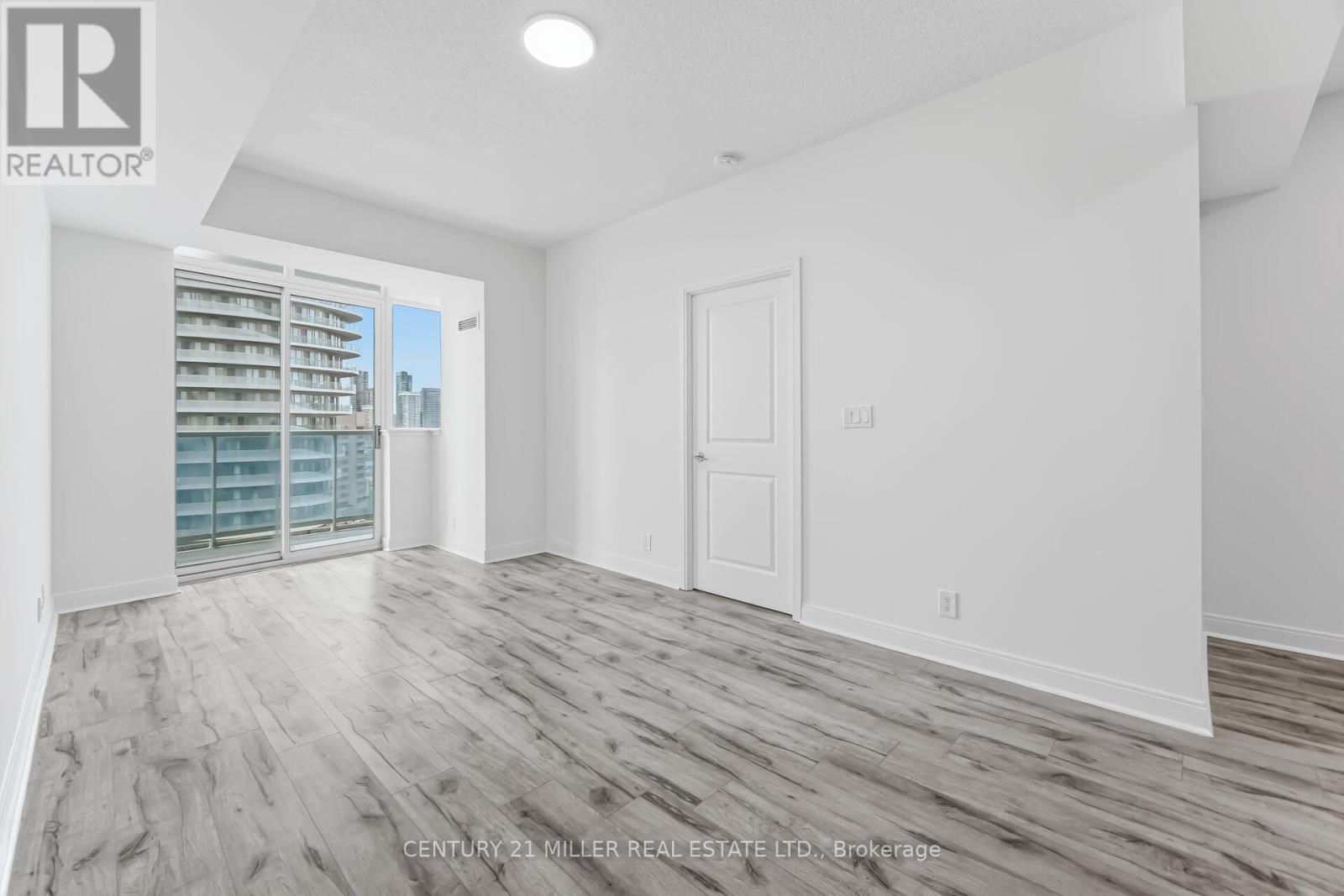 1807 - 80 Absolute Avenue, Mississauga, Ontario  L4Z 0A5 - Photo 8 - W12942530